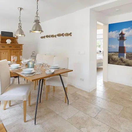 度假居 Upknappt 里斯特